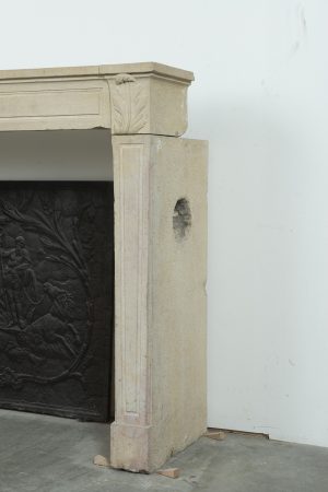 Louis XVI Fireplace Mantel in Limestone