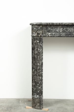 Petite Louis XVI Fireplace