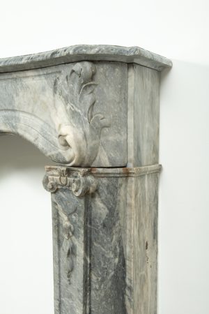 Extraordinair French Fireplace Mantel, Louis XIV Style.