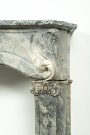 Extraordinair French Fireplace Mantel, Louis XIV Style.