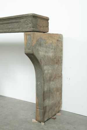 French Louis XVI Fireplace Mantel in Limestone